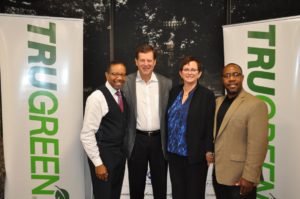 RobinsonTruGreenDEC2015c